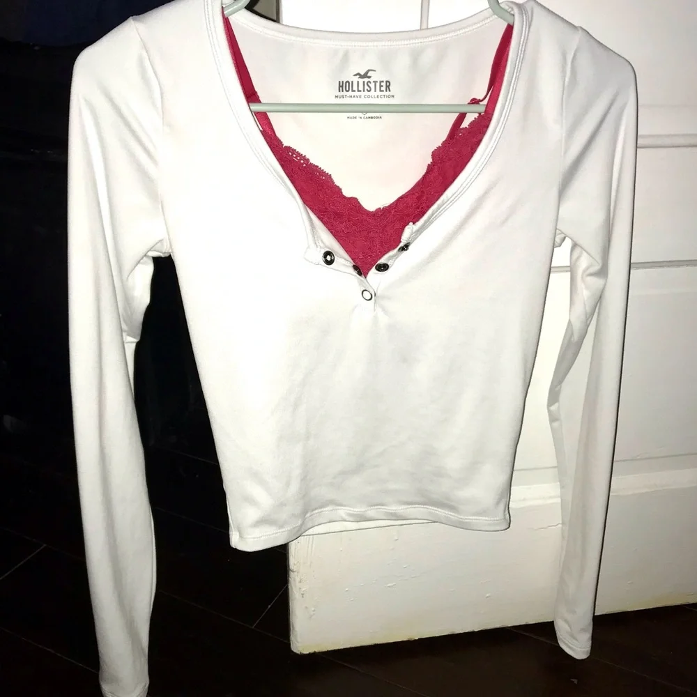 Hollister White Long Sleeve Henley Layering Top - Picture 2 of 6